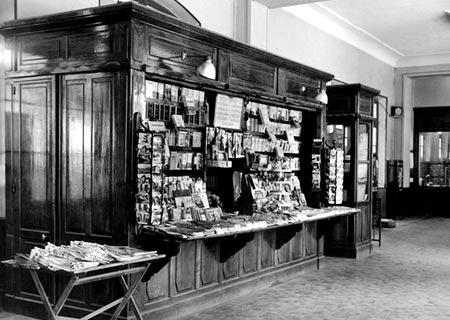 Lagardere-Travel Retail- First railway bookshop - Gare de Lyon