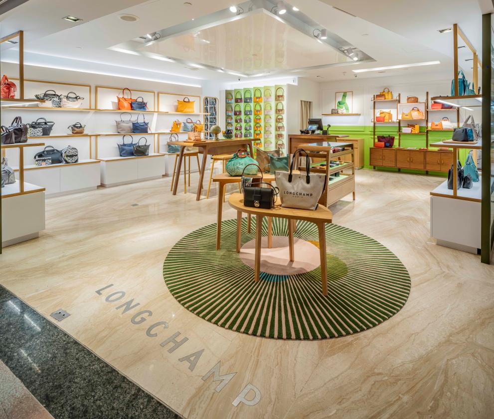 Lagardère Travel Retail Singapore Partners with Longchamp to Recreate A
